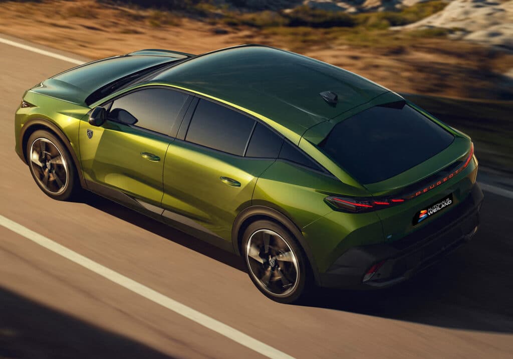 PEUGEOTE 408 8
