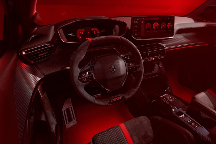 E 208GTI Cockpit S