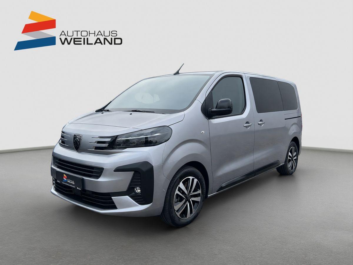 Peugeot Traveller Allure L2 Diesel 180 EAT8 - mit KI generiert/bearbeitet