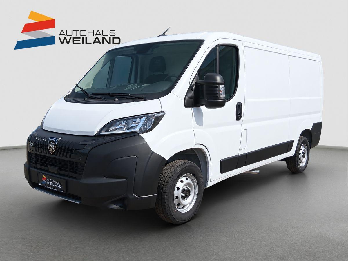 Peugeot Boxer 3.3T L2H1 Diesel 120 - mit KI generiert/bearbeitet